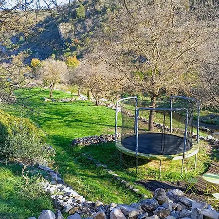 Mas Du Ruisseau Сasa de vacaciones